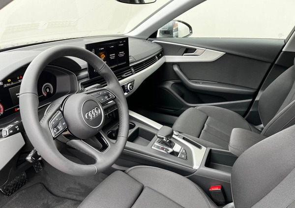 Audi A4 cena 171318 przebieg: 8, rok produkcji 2024 z Wołów małe 254